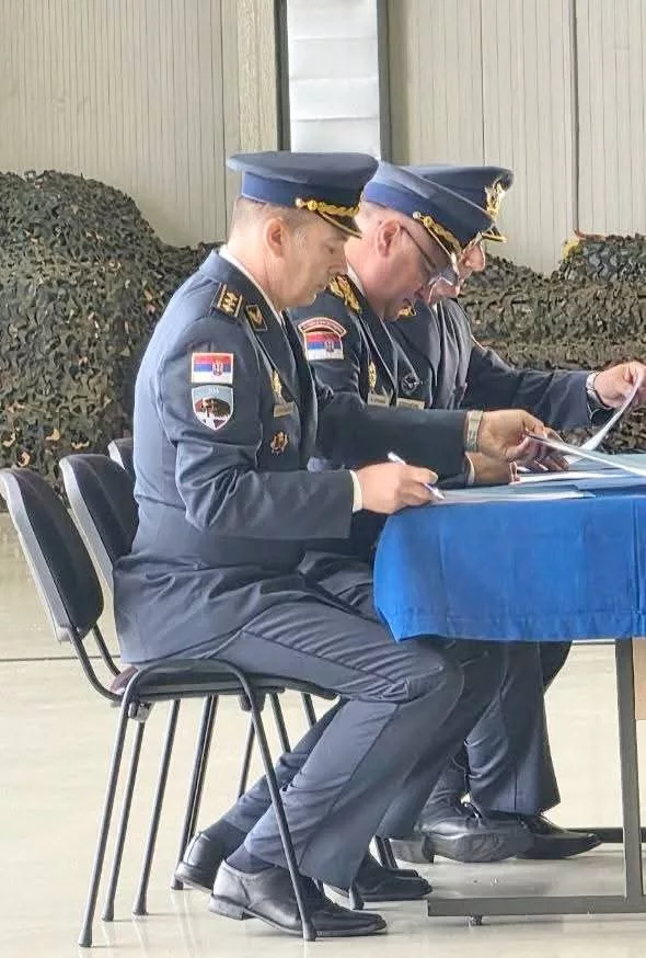 ПРИМОПРЕДАЈА ДУЖНОСТИ КОМАДАНТА 204.вбр